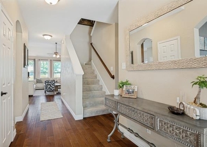 10017 Links Fairway Drive - Photo 1