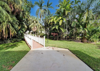 4025 N Federal Highway - Photo 1