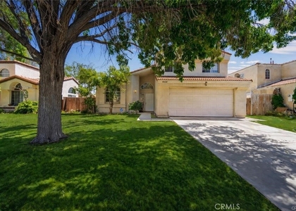 44920 Calston Avenue - Photo 1