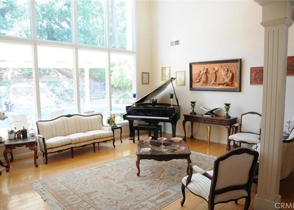1902 Stonesgate - Photo 1