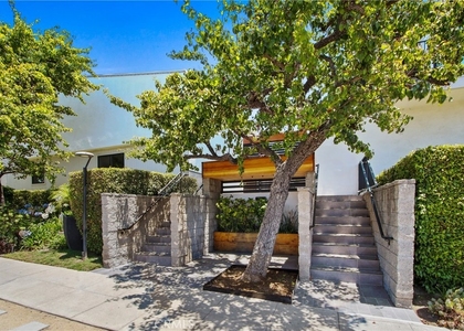 1133 24th Street - Photo 1