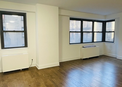 400 East 89th Street - Photo 1