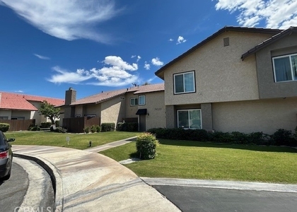 74533 Sagebrush Drive - Photo 1