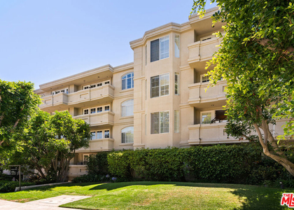 575 S Barrington Avenue - Photo 1