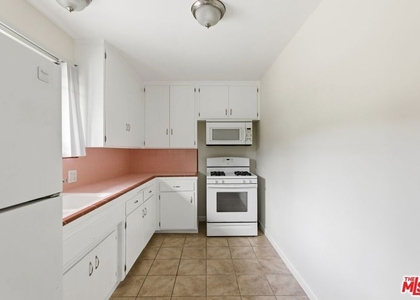 1361 Yosemite Drive - Photo 1