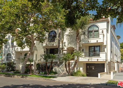 744 N Alfred Street - Photo 1