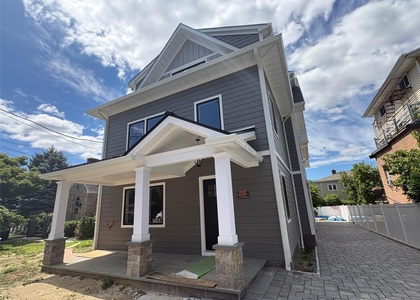 109 Palisade Street - Photo 1