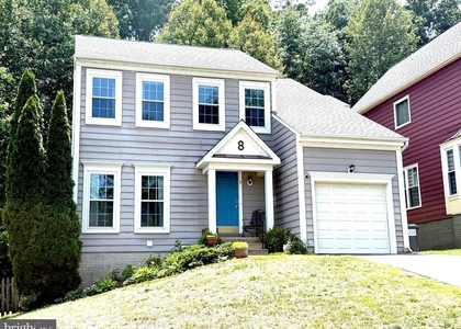 8 Woodmont Court - Photo 1