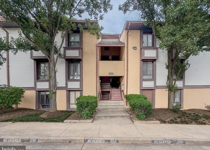 11603 Stoneview Square - Photo 1