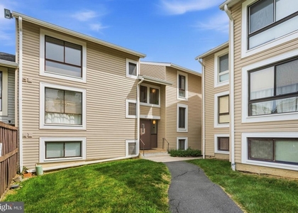 8604 Village Way - Photo 1