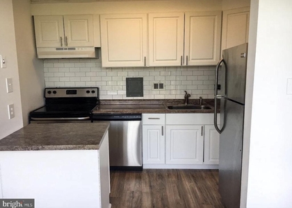 401 Cooper Landing Rd - Photo 1