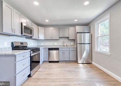 633 Lucia Avenue - Photo 1