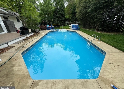 106 Kingsbridge Road - Photo 1