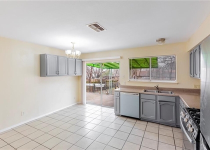2325 Bendridge Trl - Photo 1