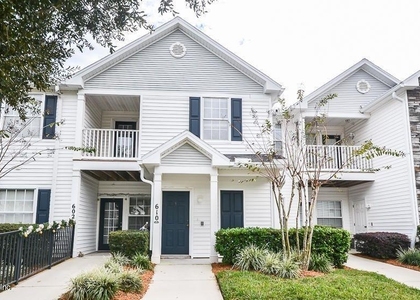 575 Oakleaf Plantation Parkway - Photo 1