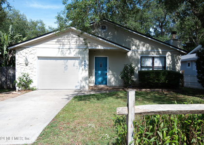1155 19th Street N - Photo 1
