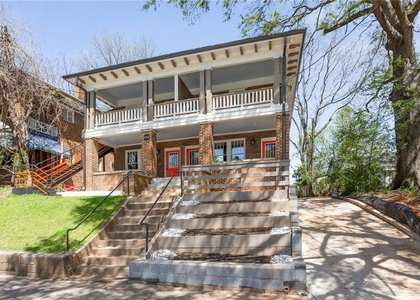 512 Ralph Mcgill Boulevard Ne - Photo 1
