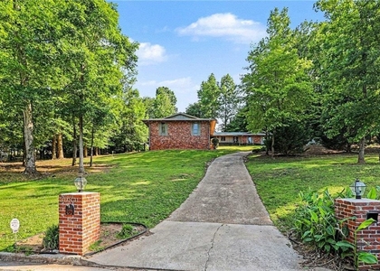 3084 Green Valley - Photo 1