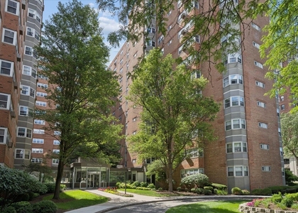 4950 N Marine Drive - Photo 1