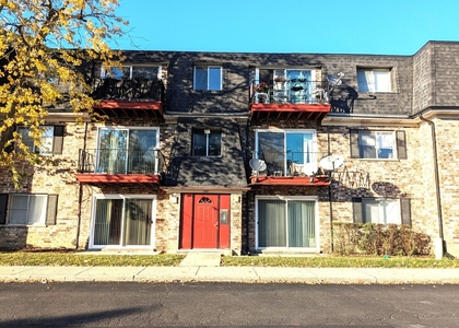 1703 W Mansard Lane - Photo 1