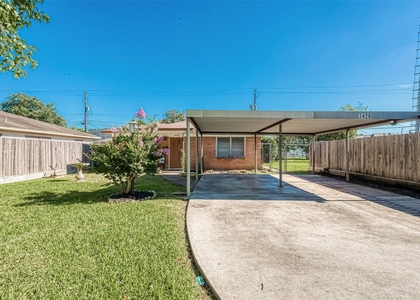 3426 Bradford Street - Photo 1