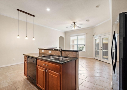 912 Sweet Pine Drive - Photo 1