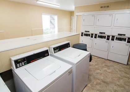 424 S Bender Avenue - Photo 1
