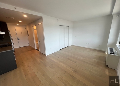 Northern Boulevard - Photo 1