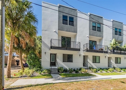 1302 W Carmen Street - Photo 1