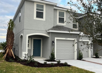 2377 Paravane Way - Photo 1