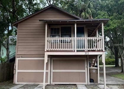 311 Ne Sanchez Avenue - Photo 1