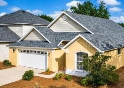 176 Harpersfield Street - Photo 1