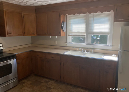 152 152 Dalton Street - Photo 1