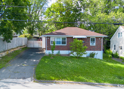 90 Seymour Street - Photo 1