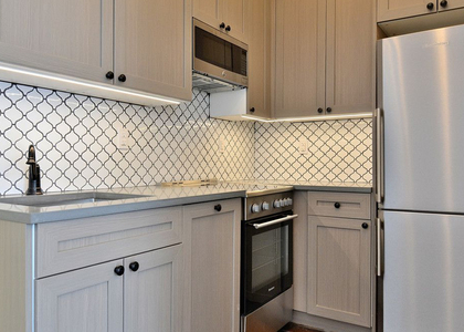 6080 Myrtle Ave - Photo 1