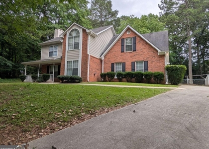 3004 Dogwood Lane - Photo 1