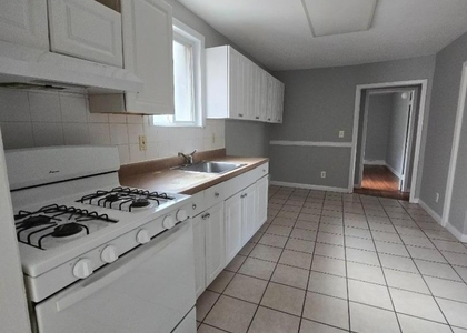 103 Talmadge Ave - Photo 1