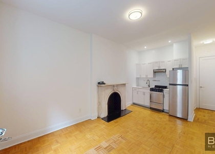 147 east 72nd Street  - Photo 1