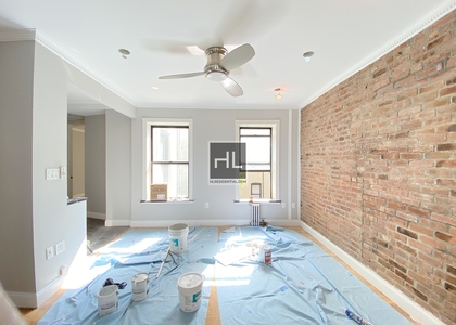 East 100th Street - Photo 1