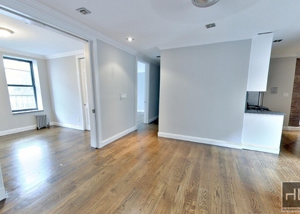 East 100th Street - Photo 1