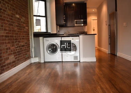 Mott St. - Photo 1