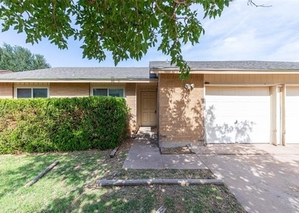 1733 Chucker Court - Photo 1