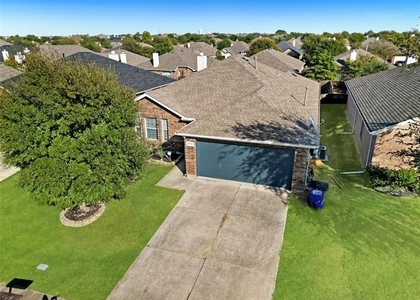 2712 Dawn Spring Drive - Photo 1