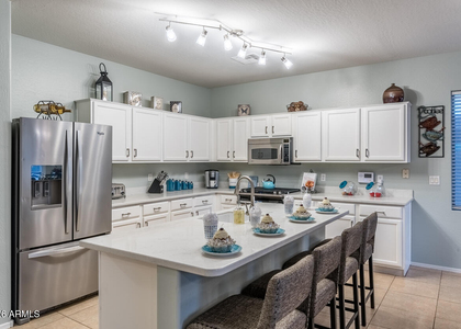 1546 E Azalea Drive - Photo 1