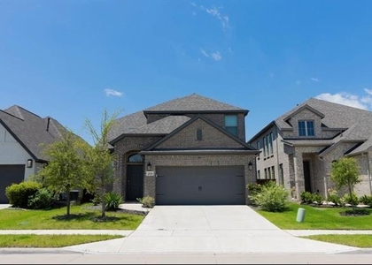 2016 Croftbank Street - Photo 1