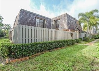 340 S Waverly Place - Photo 1
