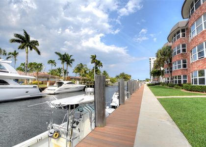 3111 Ne 51st Street - Photo 1