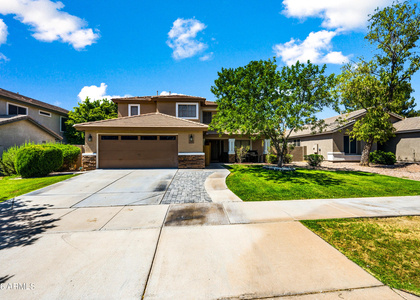 3358 E Park Avenue - Photo 1