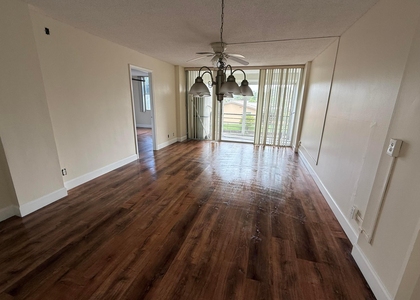 109 Royal Park Drive - Photo 1