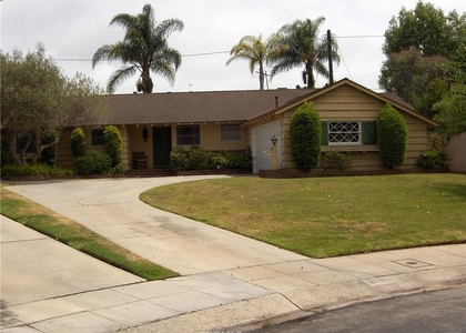 6424 Hedding St. - Photo 1